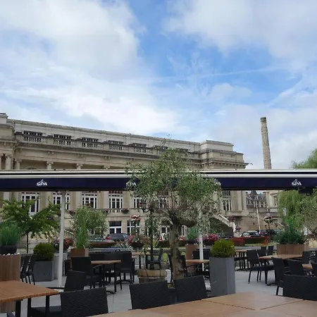 Le Second A 別荘 スパ