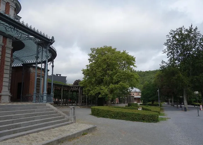 Le Second A Сasa de vacaciones Spa